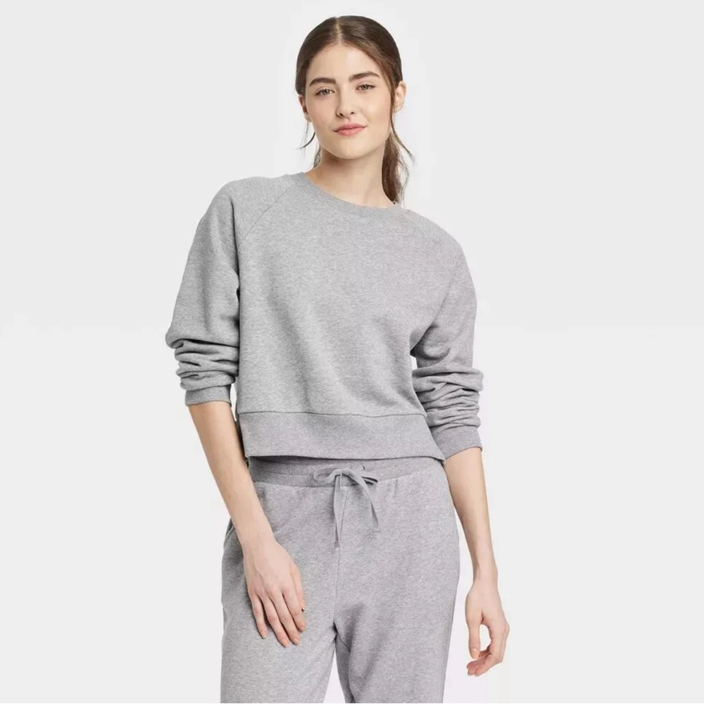 Colsie Women’s Fleece Sweatshirt Size XS